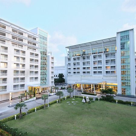 Kameo Grand Hotel & Serviced Apartment, Районг Екстериор снимка