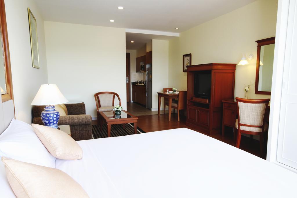 Kameo Grand Hotel & Serviced Apartment, Районг Екстериор снимка