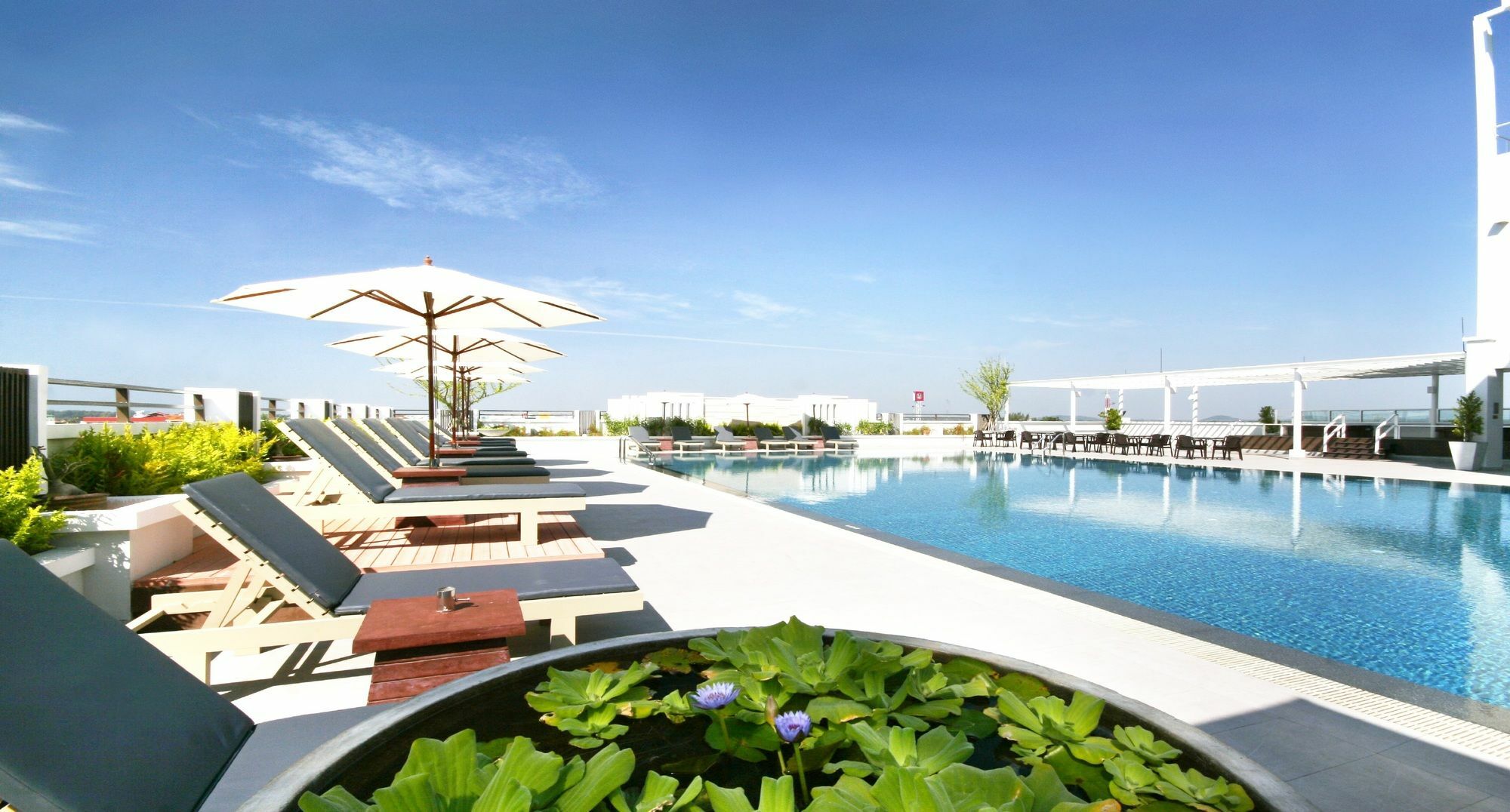 Kameo Grand Hotel & Serviced Apartment, Районг Екстериор снимка