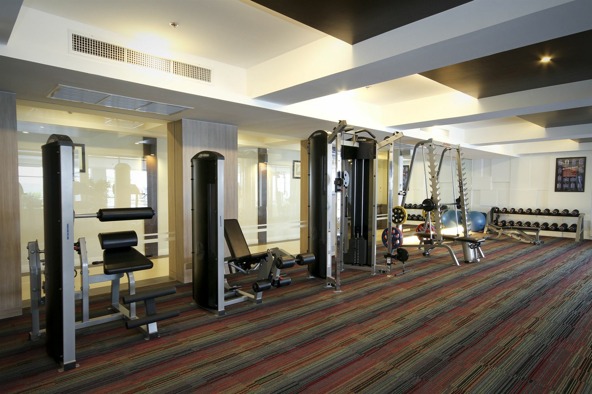 Kameo Grand Hotel & Serviced Apartment, Районг Екстериор снимка